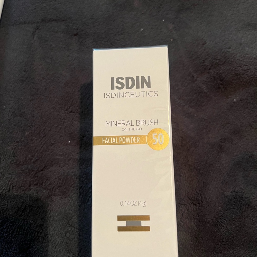 ISDIN Mineral Brush Facial Powder